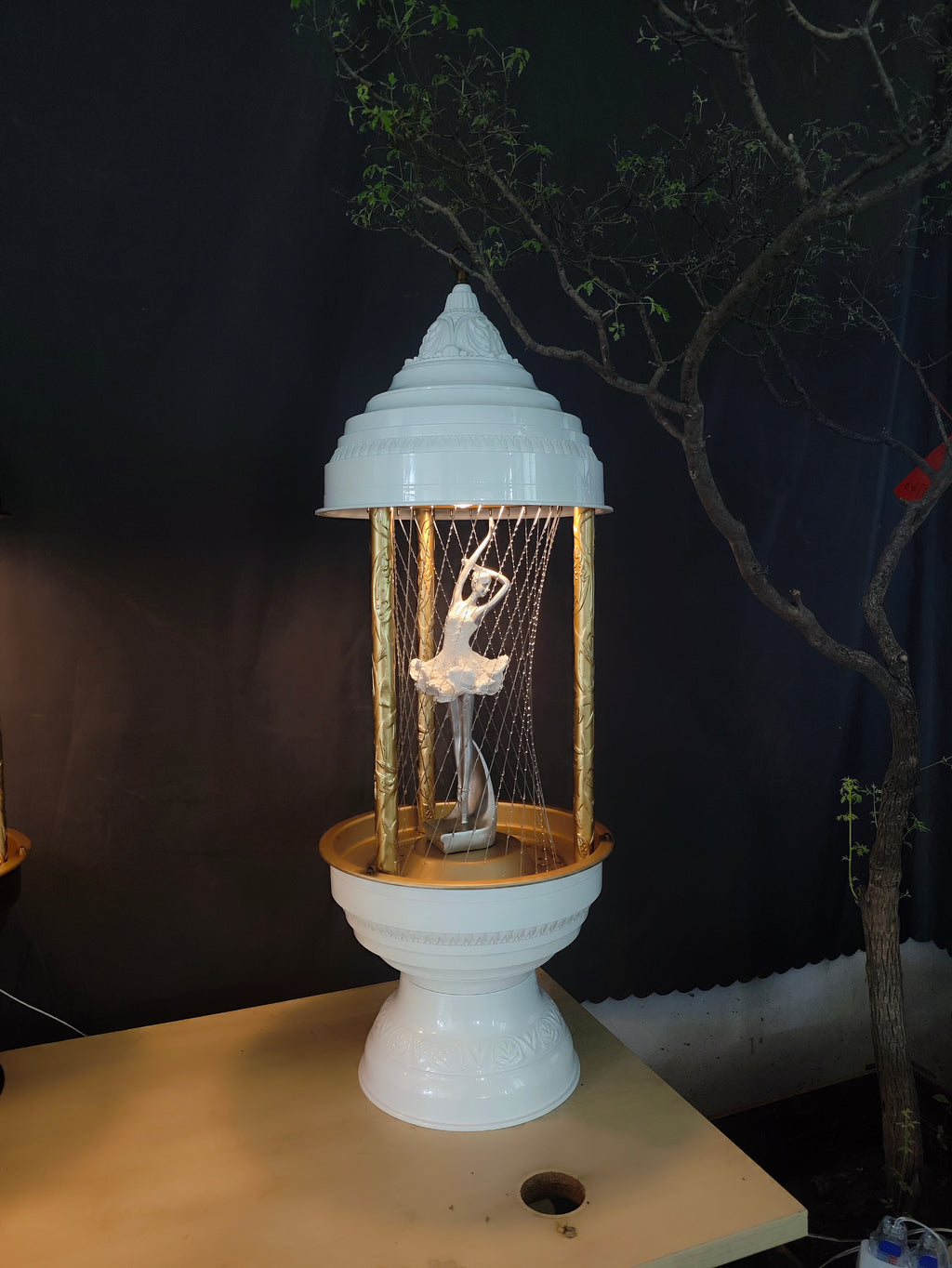 70s Cinnamon Rain Lamp, Retro Oil Rain Lamp– Ballet-dancer – Rainfall  lamp，Vintage Table lamp,  Suitable for bedrooms, Living Rooms and Stores